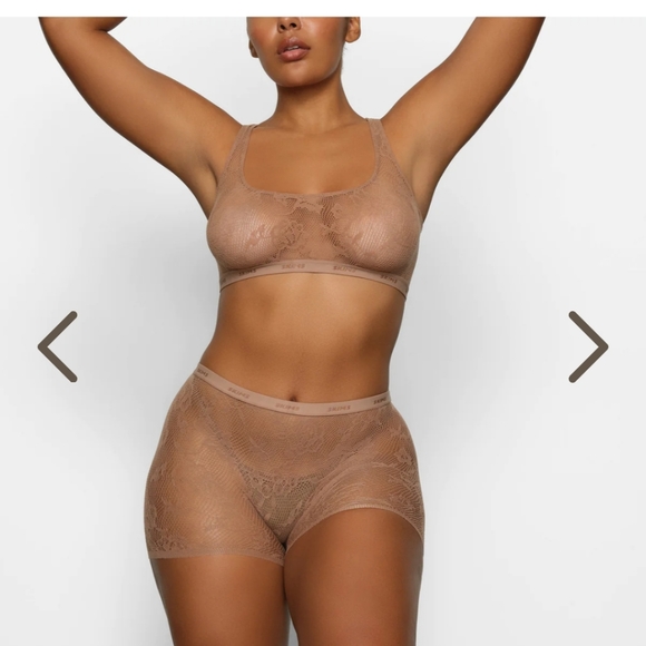 SKIMS Other - NWT! Skims(in Clay)  knit lace boyshort! Size small see pics for color!